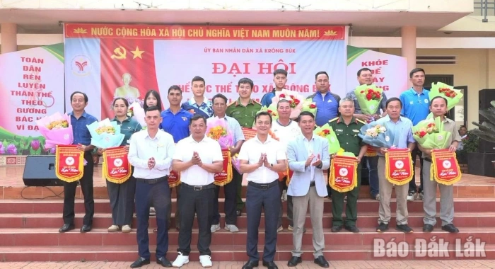 Hơn 300 vận động viên tham gia Đại hội thể dục thể thao xã Krông Búk lần thứ I