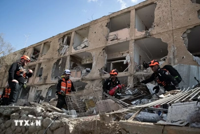 Nga kêu gọi Iran duy trì lệnh ngừng bắn, tiếp tục đàm phán với Mỹ