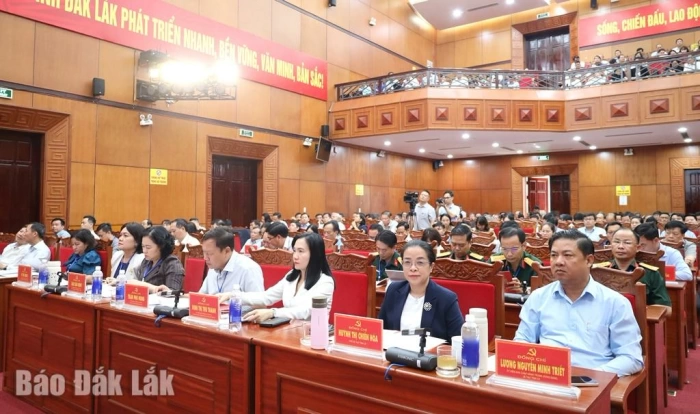 Quán triệt, triển khai các văn bản của Ban Bí thư về công tác dân tộc, tôn giáo trong giai đoạn mới