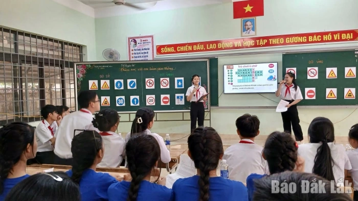 Thiếu nhi Đắk Lắk thi đua học tập, rèn luyện theo lời Bác