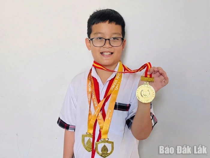 Thành tích đáng khâm phục của Phúc Nhân