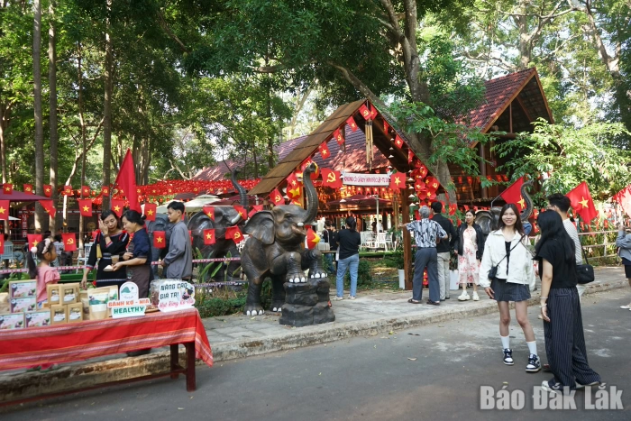 Nhiều hoạt động trải nghiệm phục vụ khách tham quan tại Bảo tàng Đắk Lắk trong dịp nghỉ lễ 30/4 và 1/5
