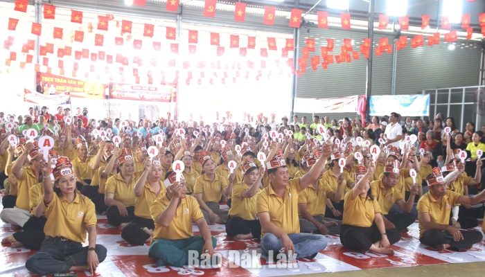 Xã Ea Knuếc: Sôi nổi Hội thi “Rung chuông vàng” tìm hiểu các văn kiện của Đảng