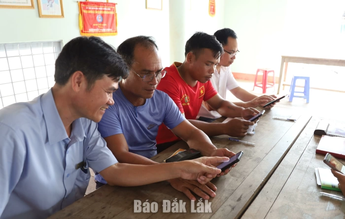 Dựng “lá chắn số