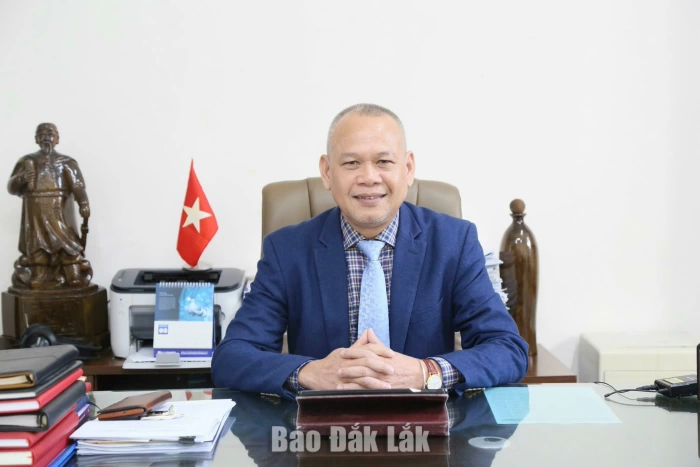 Chuyển mạnh từ chữa bệnh sang chăm sóc, bảo vệ sức khỏe toàn dân