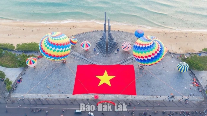 Tổ chức giải chạy “Đón bình minh trên biển” vào dịp 2/9