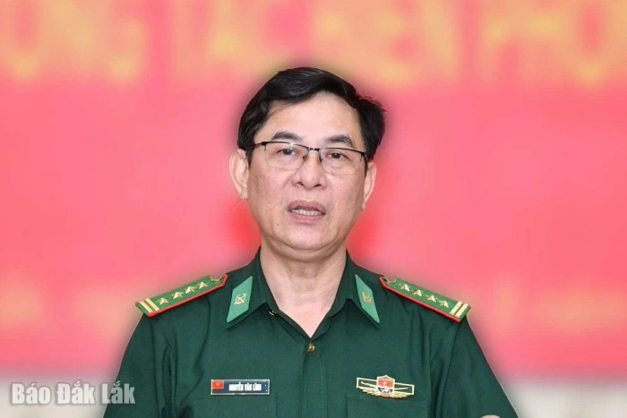 Đa dạng hóa hình thức, tăng cường nguồn lực 
cho công tác đối ngoại