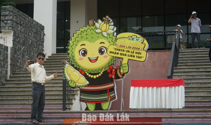Check-in Lễ hội Sầu riêng, nhận ngay hàng nghìn voucher