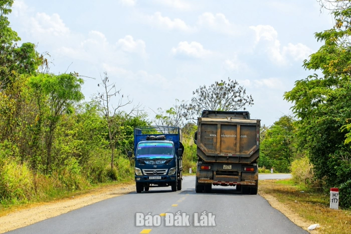Expectations for two strategic transport projects