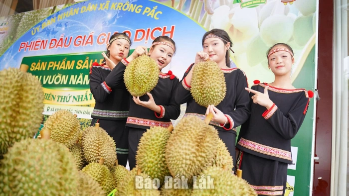 Final preparations underway for Durian Festival