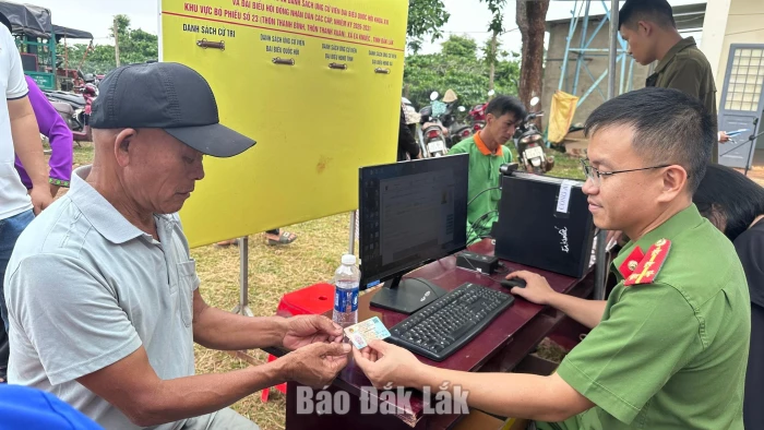 Xã Ea Knuếc: Ra mắt mô hình “Thanh Bình số - Vì nhân dân phục vụ”