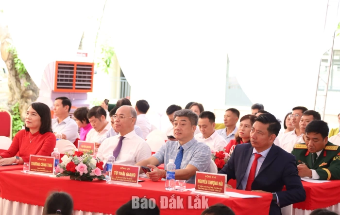 Trường Phổ thông nội trú Tiểu học và THCS Ia Lốp khai giảng năm học mới 2026 - 2027
