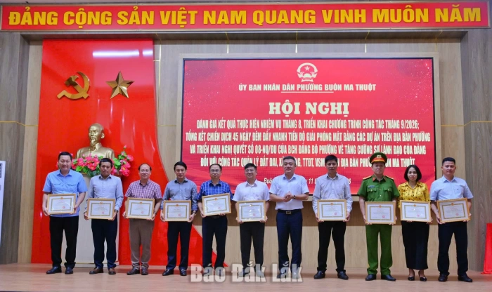 Phường Buôn Ma Thuột đẩy nhanh giải phóng mặt bằng, siết quản lý đô thị