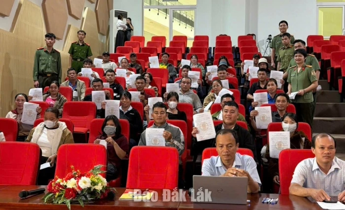 Gặp mặt người lao động trước khi sang Hàn Quốc làm việc thời vụ