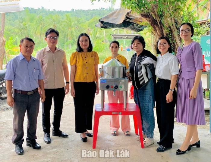 Hỗ trợ sinh kế giúp người dân thoát nghèo