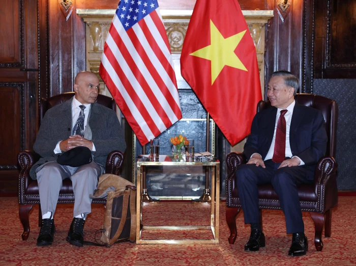 Tổng Bí thư, Chủ tịch nước Tô Lâm gặp Ban Lãnh đạo Đảng Cộng sản Hoa Kỳ