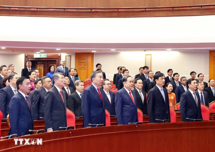 Khai mạc trọng thể Hội nghị lần thứ Tư Ban Chấp hành Trung ương Đảng khóa XIV
