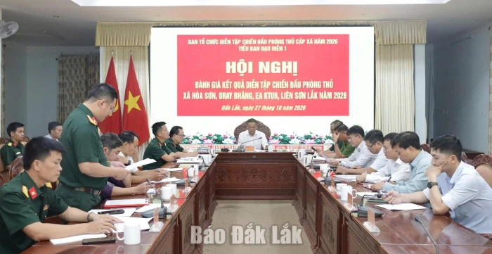 Tiểu ban Đạo diễn 1 đánh giá kết quả diễn tập chiến đấu phòng thủ cấp xã