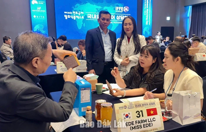 Tham gia Hội chợ triển lãm thực phẩm lên men quốc tế Jeonju – Hàn Quốc