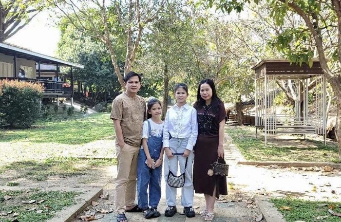 Những mối duyên Việt – Lào