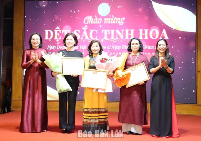 Tôn vinh tài năng nữ doanh nhân qua chương trình “Dệt sắc tinh hoa”