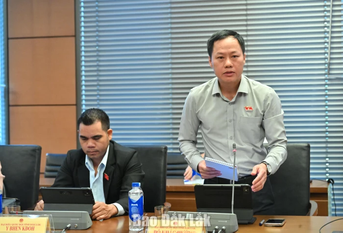 Quốc hội thảo luận dự án Luật Trưng mua, trưng dụng tài sản (sửa đổi); Luật ban hành văn bản quy phạm pháp luật