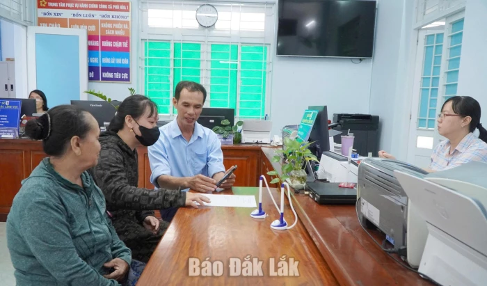 VNeID:  “Chìa khoá số” mở ra tiện ích cho người dân