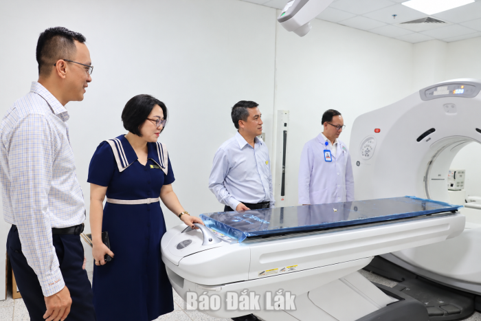 Xây dựng đội ngũ nhân lực y tế đáp ứng yêu cầu trong tình hình mới