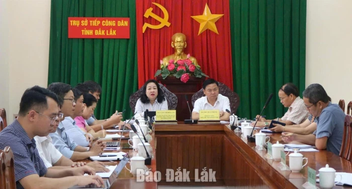 Đăng ký tiếp công dân định kỳ tháng 10 của Thường trực HĐND tỉnh