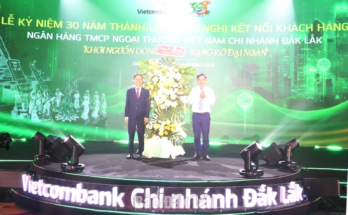 Vietcombank Đắk Lắk kỷ niệm 30 năm thành lập