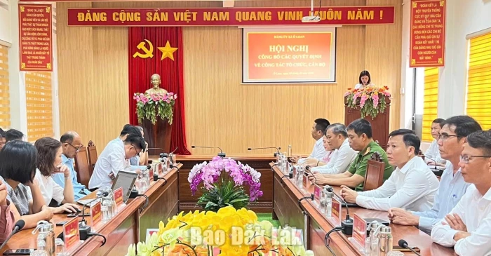 Đảng ủy xã Ô Loan thành lập 9 chi bộ trực thuộc