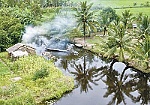 Người dân sống trong rừng tràm U Minh vừa giữ rừng vừa sản xuất nông nghiệp và nuôi cá đồng…