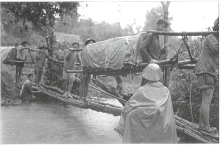 Vận chuyển thương binh