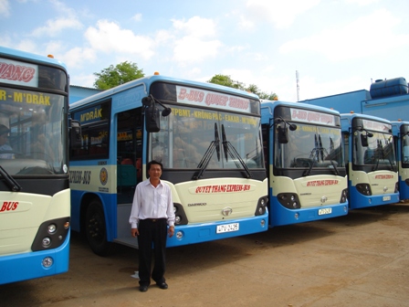 Xe buýt chất lượng cao của HTX Quyết Thắng.