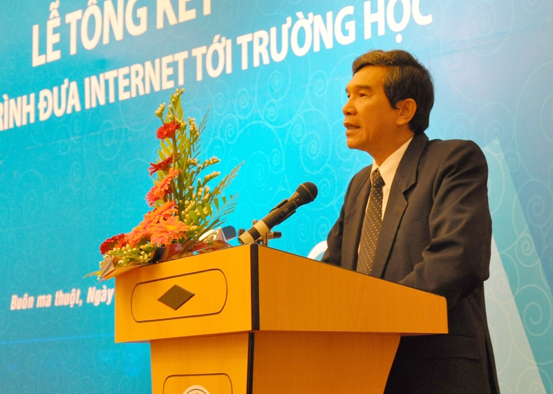 Đồng chí Hoàng Trọng Hải phát biểu tại lễ tổng kết
