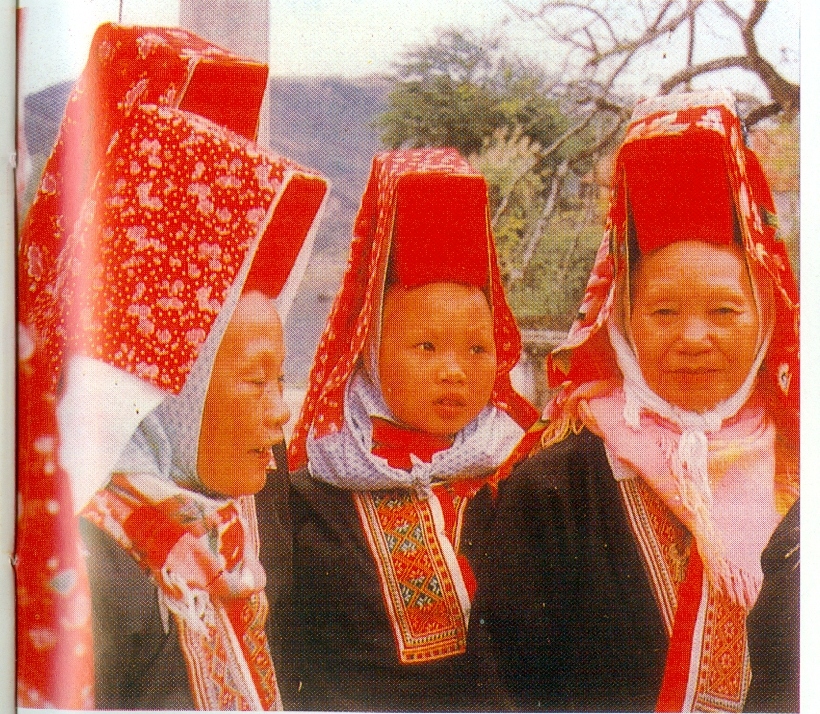Trang phục của người Dao ở Quảng Ninh