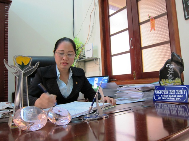 Ở bất kỳ vị trí cương vị nào, chị Nguyễn Thị Thủy luôn cố gắng hoàn thành tốt công việc  của mình.