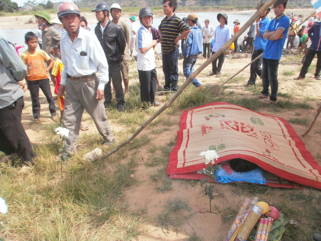 Một nạn nhân xấu số tại hiện trường