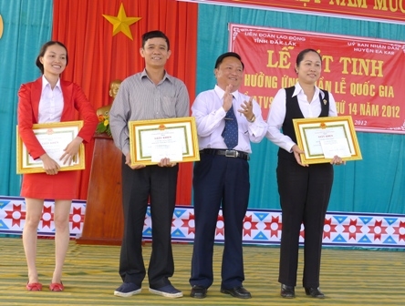 Nhân dịp