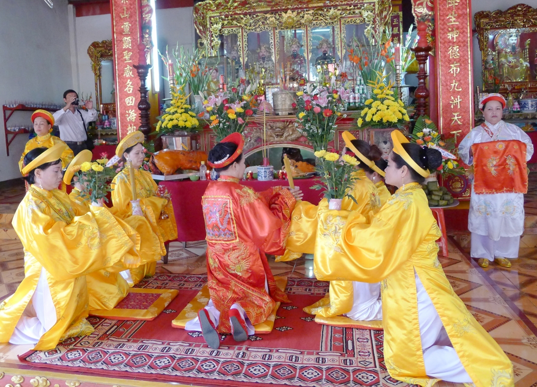 Nghi thức dâng hương 