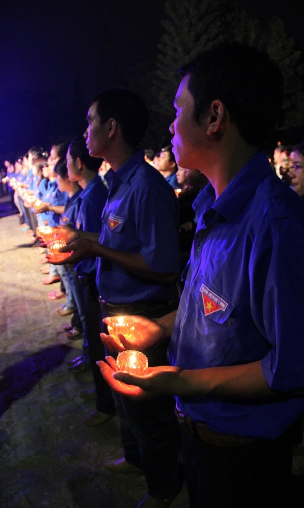 Thành kính, trang nghiêm...