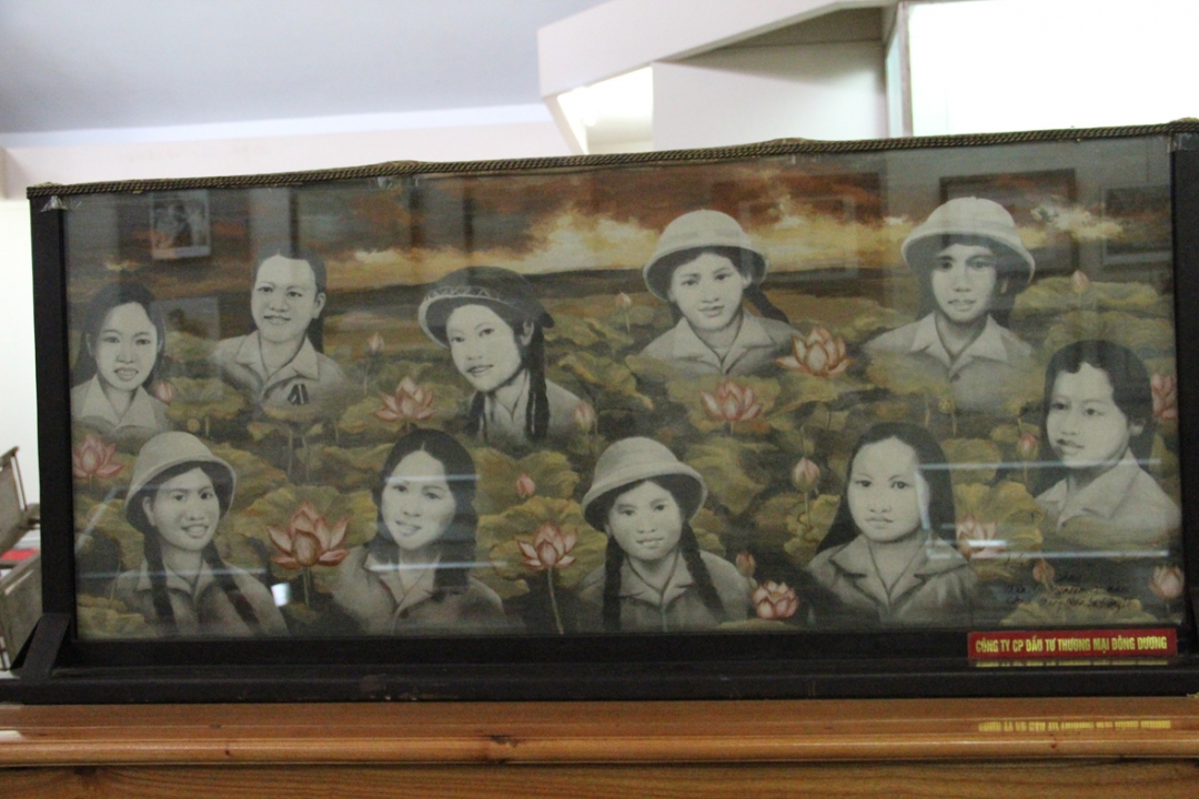 Hình ảnh 10 nữ Anh hùng Liệt sĩ tại Ngã ba Đồng Lộc.  