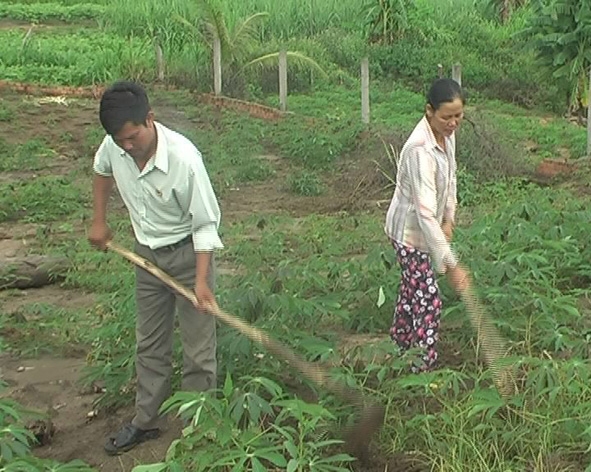 Vợ chồng CCB Lê Văn Vinh.