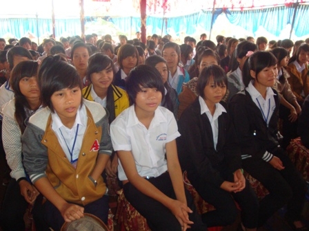 Học sinh tham dự Lễ 