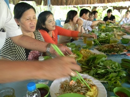 Cá linh tẩm bột...