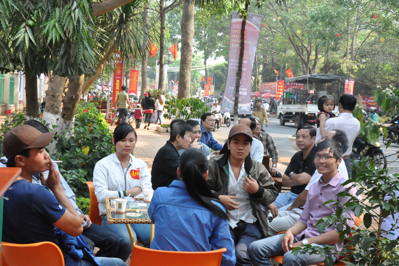 Khu phố cà phê đã trở thành điểm đến của rất nhiều du khách tại Lễ hội cà phê Buôn Ma Thuột lần này