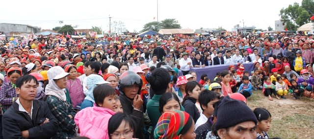 Lễ hội đã thu hút đông đảo người dân địa phương và vùng lân cận đến tham dự