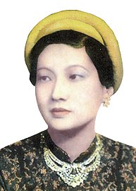 Hoàng hậu Nam Phương 