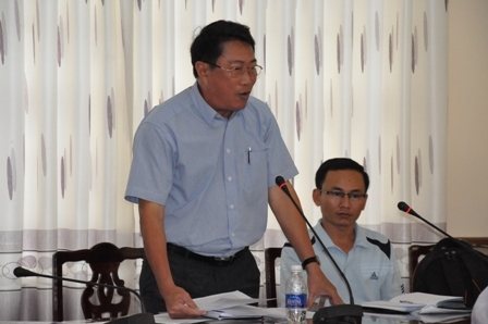 Đại diện UBND huyện Krông Bông giải trình về vụ người dân đổ xô đi trục vớt gỗ sâu, gỗ rụi