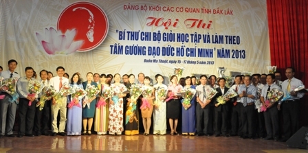 Các thí sinh tham dự hội thi